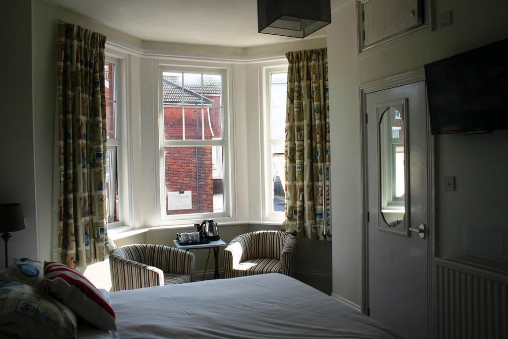 Cambridge House Guest House Ήστμπορν Δωμάτιο φωτογραφία